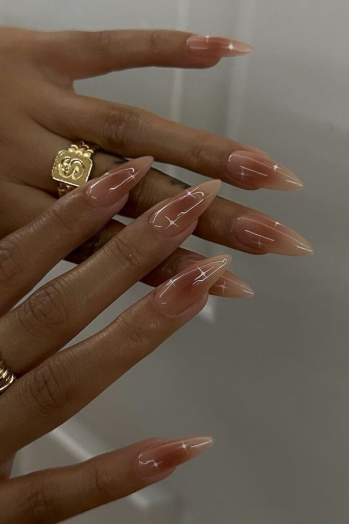 Nude nails