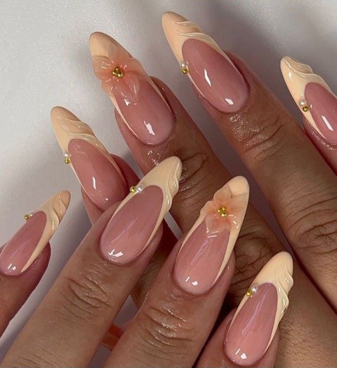 Chic summer nails