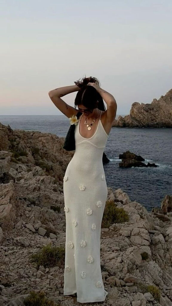 Pretty woman in the beach